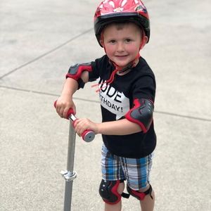 Meet your Posher, Joshua